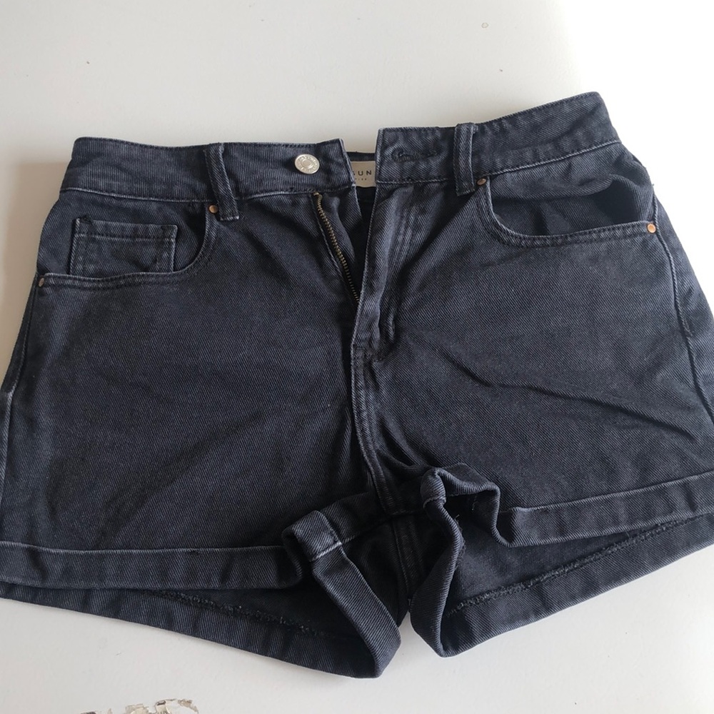 Pacsun Black Mom Shorts Size 27